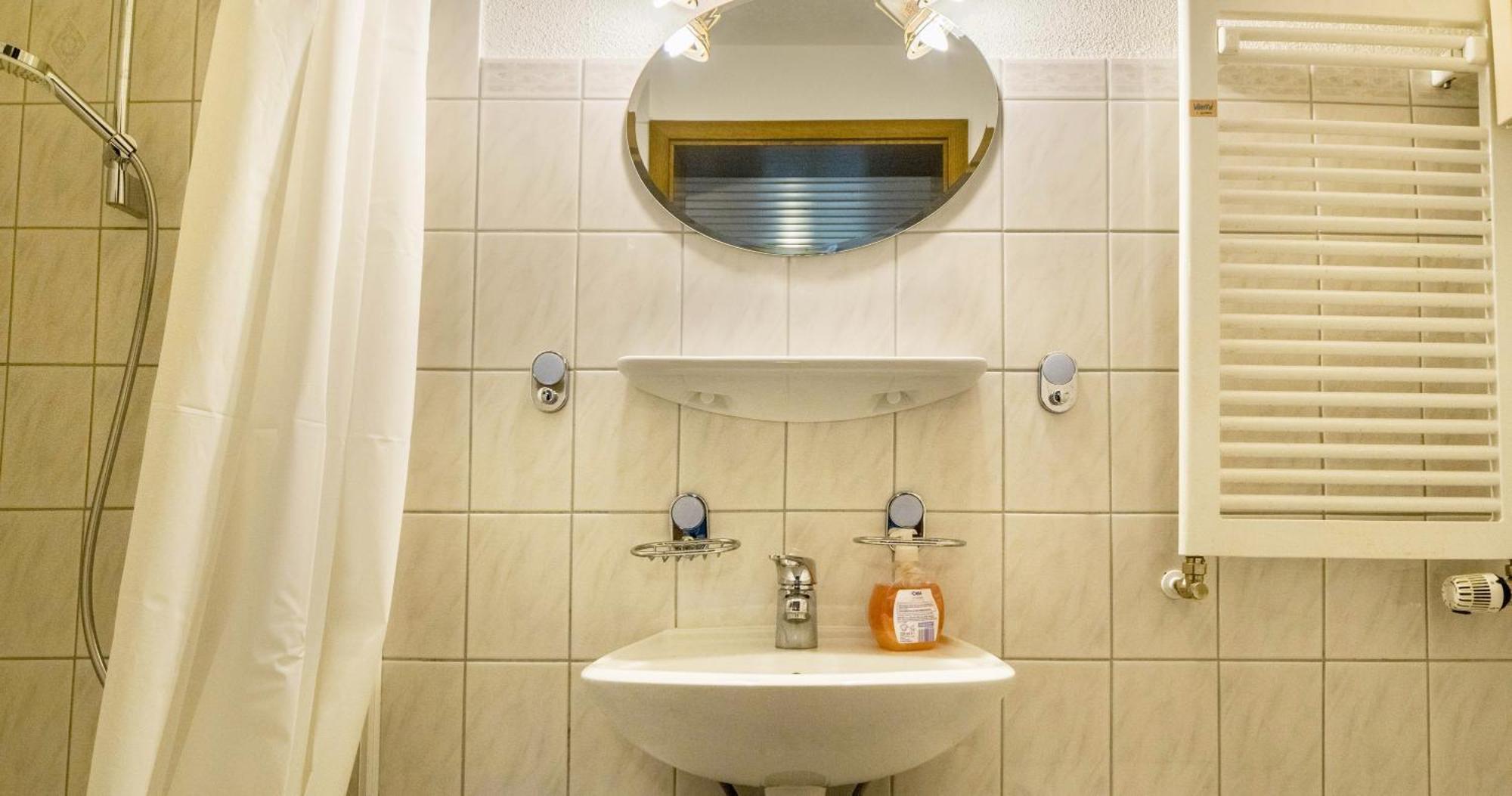 Oberengenbachhof Appartement Eisenbach  Buitenkant foto